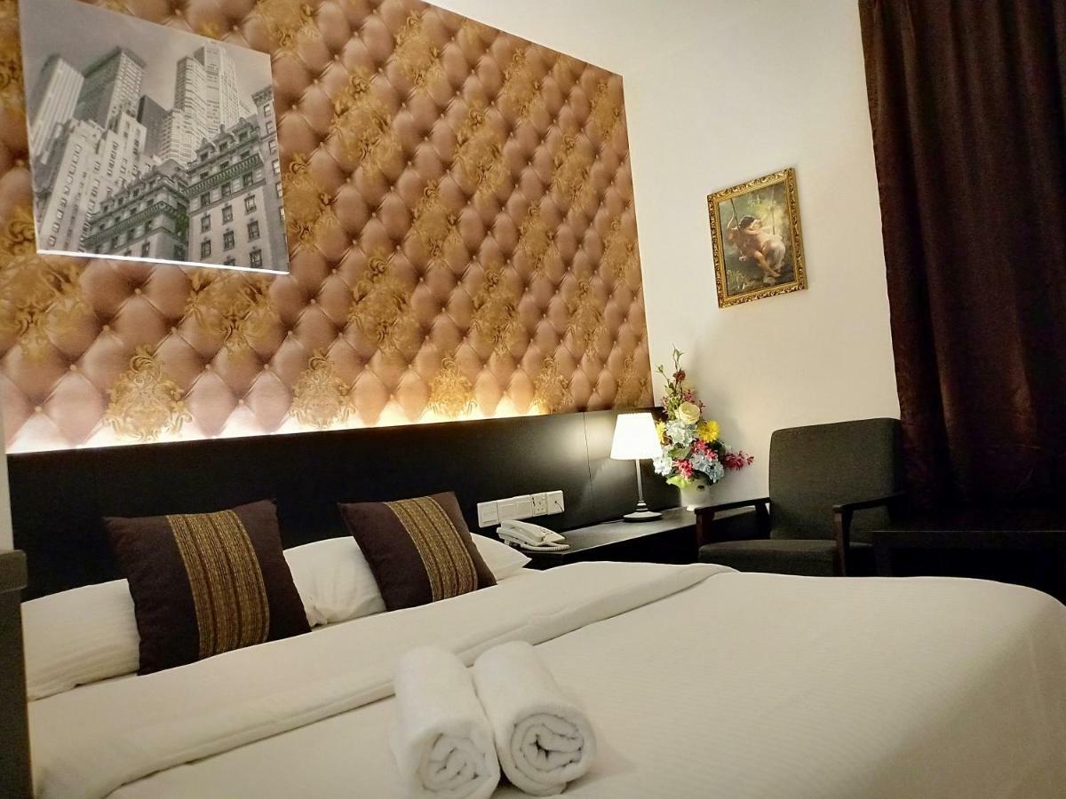 52 The Grace Hotel Muar Exterior photo